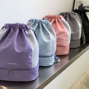 簡約輕便休閒乾濕分離雙肩包