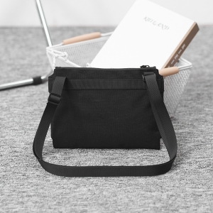 日系工裝時尚單肩斜背包
