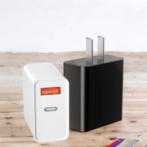 PD30W快充適用手機充電通用雙口充電頭