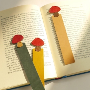 蘑菇頭皮革書籤書夾