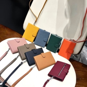 掛繩真皮超薄護照包