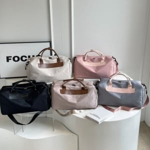 出差旅遊行李健身包