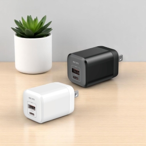 35W氮化鎵電源供應器