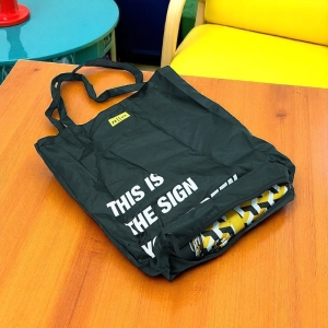 文創三折二合一黑膠手袋傘