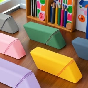 立式大容量三角矽膠筆袋