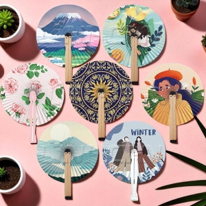 圓形紙工藝木柄折疊扇