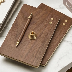 日式胡桃木質筆及筆記本套裝禮盒