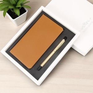 A6隨身筆記本辦公學生日記本商務禮盒