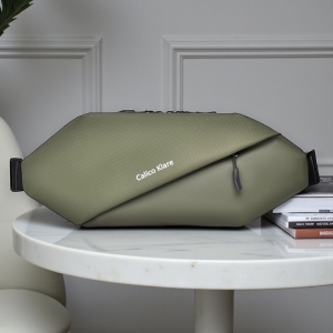 男士輕便斜背大容量小胸腰包