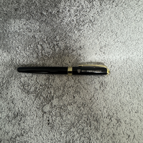 Pen fountain logam mewah perniagaan ringkas